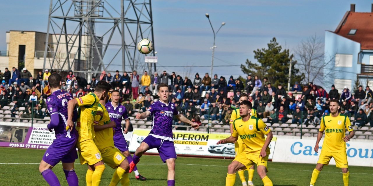 FC Argeș și CS Mioveni vor juca cu maxim o mie de spectatori în tribune
