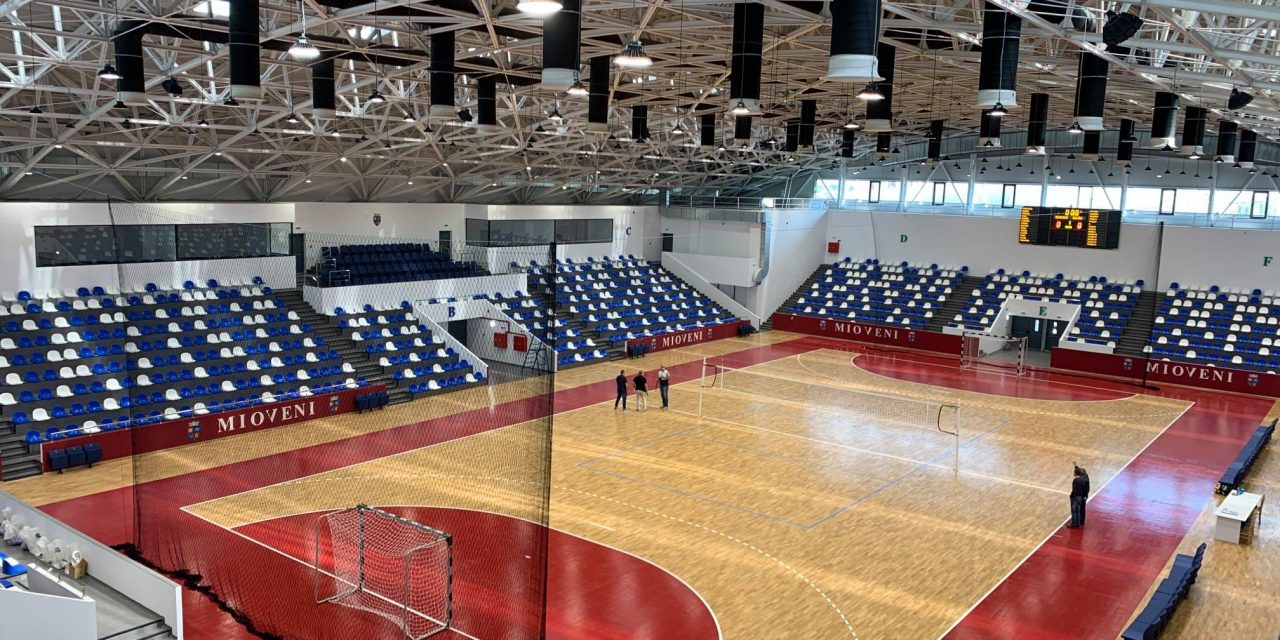 Mioveniul ia fața Piteștiului și inaugurează o sală a sporturilor ultramodernă