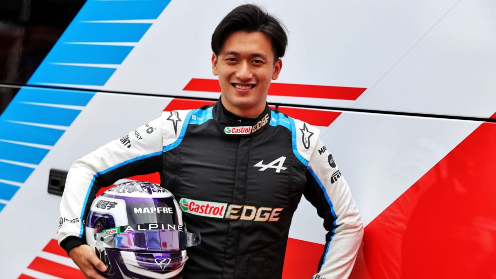Guanyu Zhou este primul pilot chinez care va concura în Formula 1 – Cronica Sportivă