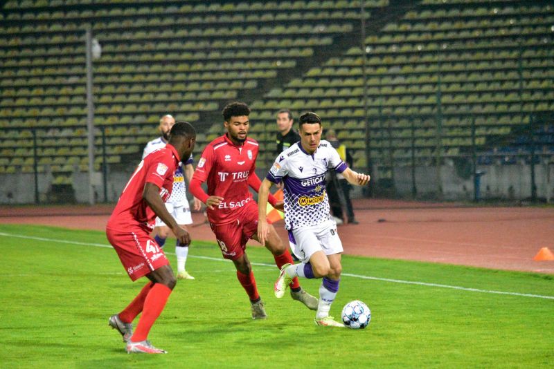 FC Argeş pierde cu FC Botoşani, scor 0-1, în ultima etapă din tur