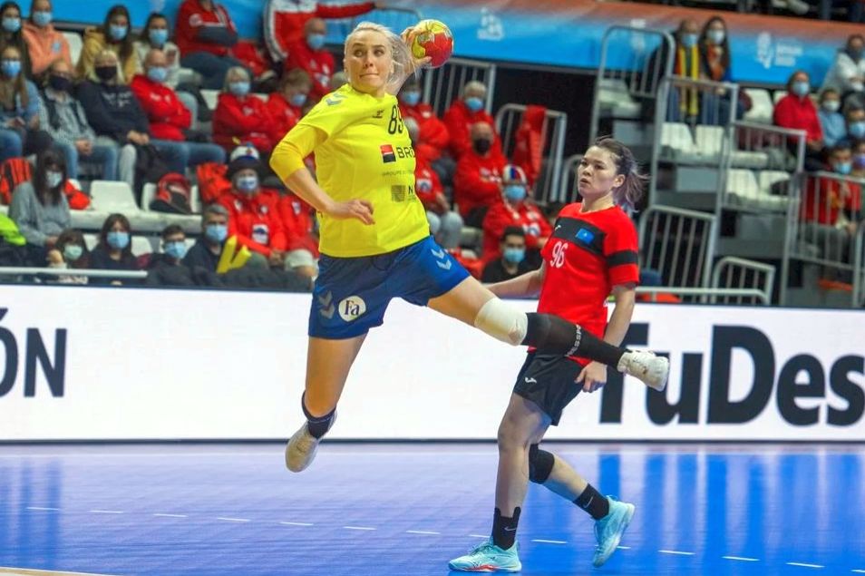 Naţionala de handbal feminin a României s-a calificat în faza grupelor principale ale CM din Spania – Cronica Sportivă