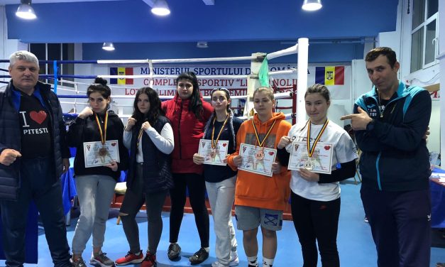 Box feminin | CSM Piteşti a obţinut 6 medalii la Cupa României