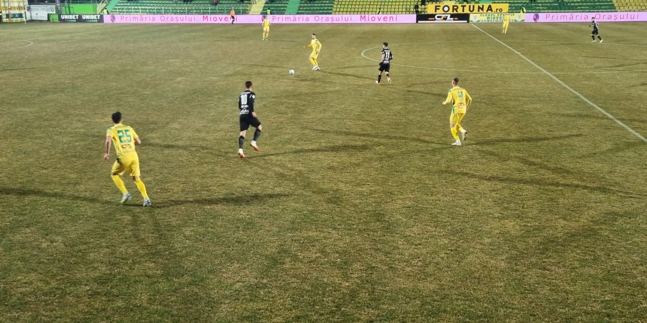 Victorie importantă pentru Mioveni în play-out, 1-0 cu Chindia