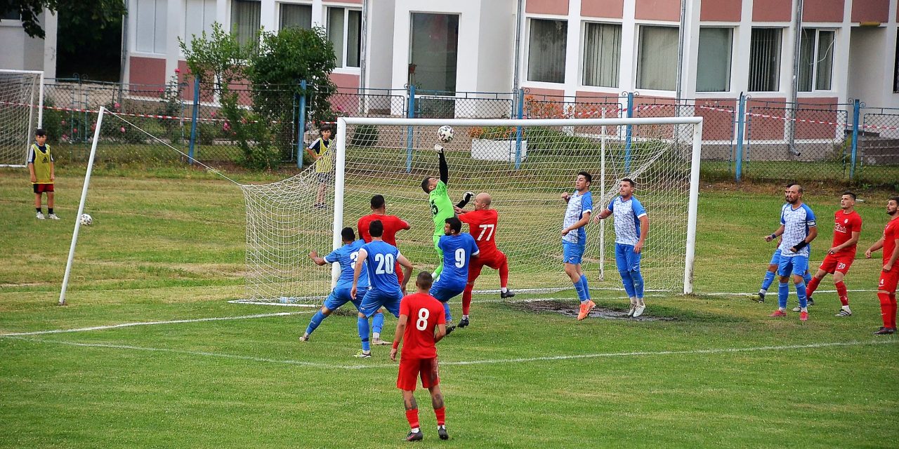 CS Rucăr se impune cu 1-0 în faţa Dunării Calafat şi promovează în cel de-al treilea eşalon fotbalistic al ţării