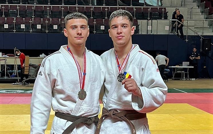 Aur și argint la Balcaniadă  pentru doi judoka de la CSM Pitești