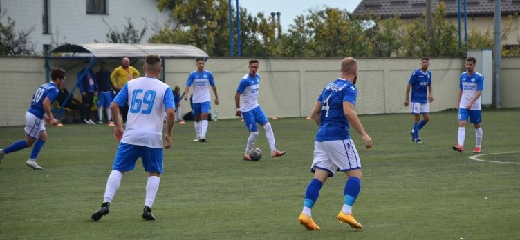 Real Bradu – Unirea Bascov 1-2, în derby-ul argeşean din Liga 3