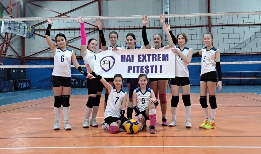 ACS Extrem Piteşti s-a calificat în semifinalele campionatului naţional de minivolei