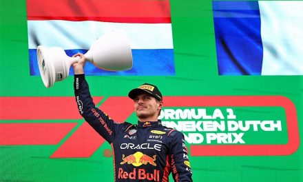 Max Verstappen a egalat recordul de victorii consecutive în Formula 1 – Cronica Sportivă