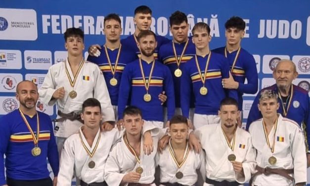 CSM Piteşti a monopolizat podiumul la naţionalul de  judo juniori U21 pe echipe