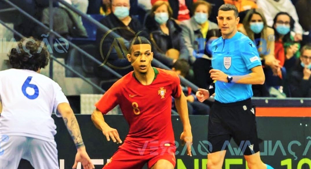 Play-off-ul Ligii 1 Futsal Fortuna a început în forță! Liviu Chiţa a arbitrat al doilea meci, jucat în această seară la Odorheiu Secuiesc