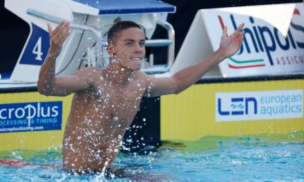 David Popovici s-a calificat în finala probei de 100 de metri liber cu cel mai bun timp, la Campionatele Europene de nataţie – Cronica Sportivă