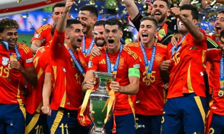 Spania se impune în faţa Angliei cu 2-1 şi îşi trece în cont al patrulea campionat european