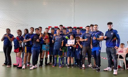 Competiţie reuşită de kickboxing la sala de sport din Bradu