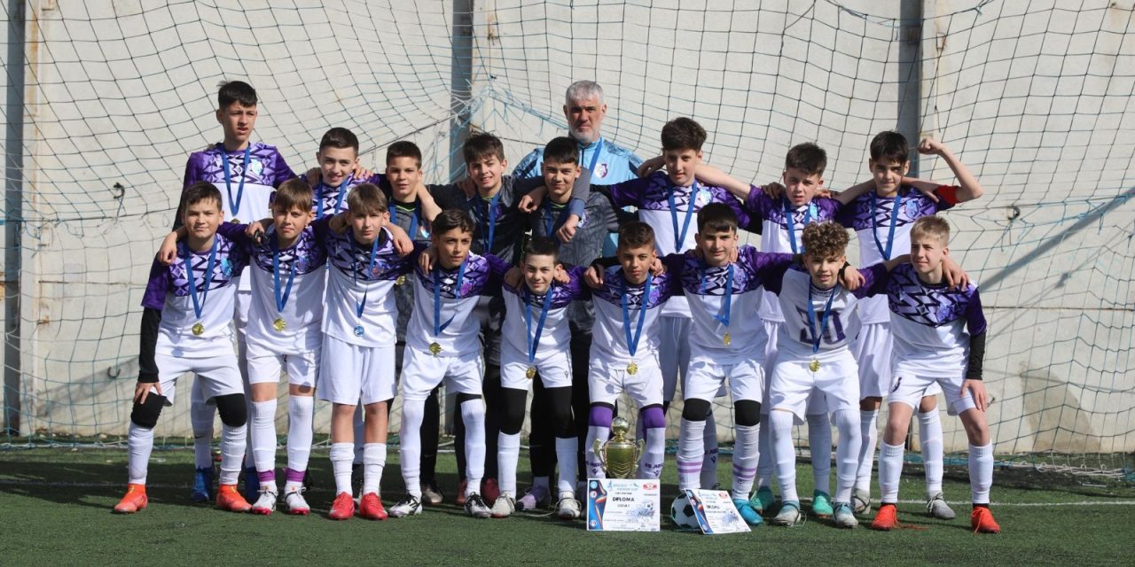 FC Argeș U13, victorioasă la Cupa Prieteniei după o finală dramatică!