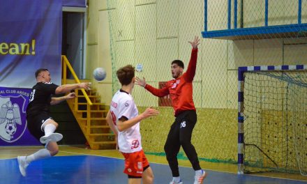 Evoluție promițătoare pentru CSU Pitești în campionatul de handbal masculin tineret