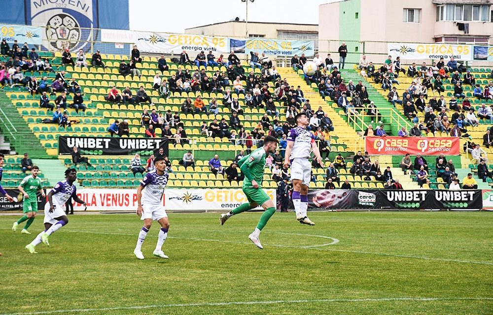 FC Argeş a încheiat sezonul regulat cu o victorie, 2-1 cu Dumbrăviţa